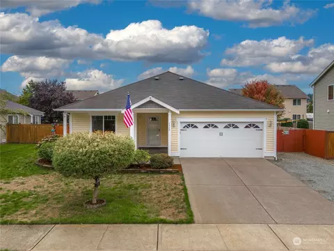 1317 Daffodil Ave NE, Orting, WA 98360