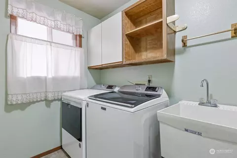 8201 Stein Rd, Custer, WA 98240 photo 9