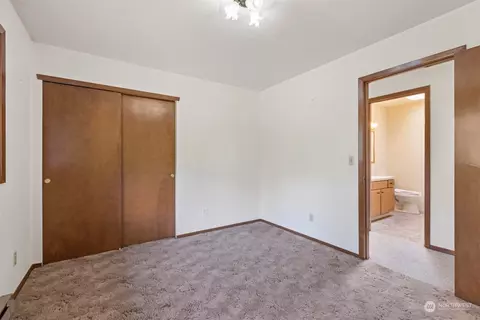 8201 Stein Rd, Custer, WA 98240 photo 14