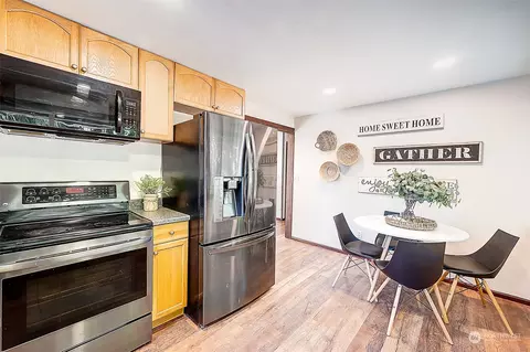523 212th St SW, Bothell, WA 98021 photo 11