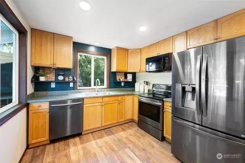 523 212th St SW, Bothell, WA 98021 photo 8