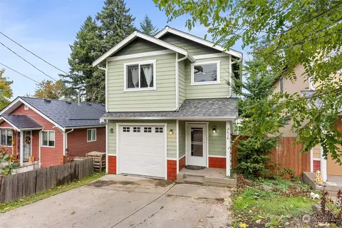 3618 W E St, Bremerton, WA 98312
