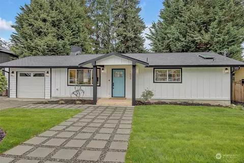 1608 172nd Ave NE, Bellevue, WA 98008