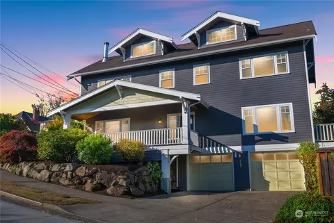 100 NE 42nd St, Seattle, WA 98105