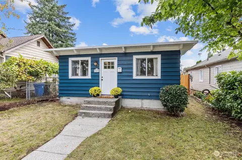 1747 S Oakes St W, Tacoma, WA 98405