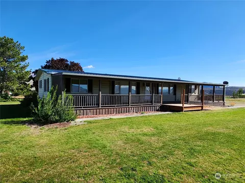 182 Engh Rd, Omak, WA 98841