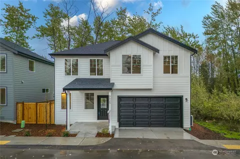 8625 S Sheridan Ave, Tacoma, WA 98444
