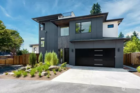 8241 NE 119th St, Kirkland, WA 98034