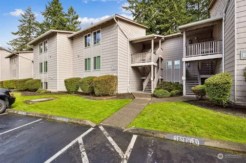 33020 17th Pl S #B105, Federal Way, WA 98003