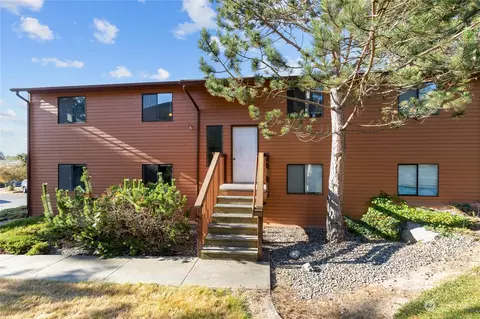 690 NW Bld I Nw Atalanta Way, Oak Harbor, WA 98277