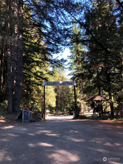 63887 E Cascade Dr, Marblemount, WA 98267