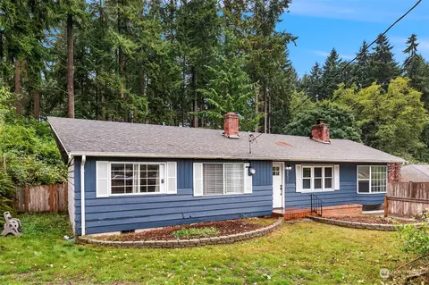851 NE 194th St, Shoreline, WA 98155