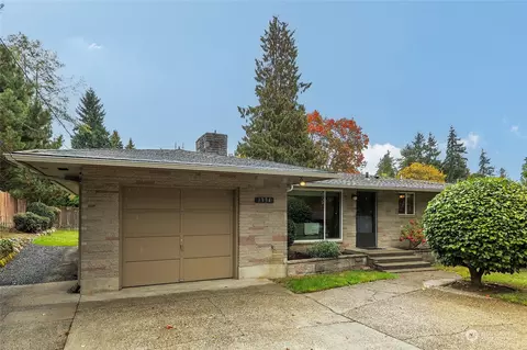 1334 N 180th St, Shoreline, WA 98133