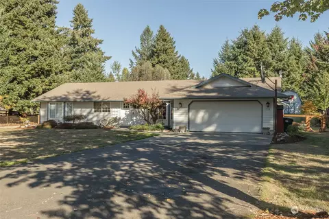 7110 44th Ave NE, Olympia, WA 98516