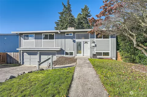 7026 Tacoma Ave S, Tacoma, WA 98408