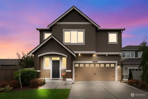 2703 Fiddleback St NE, Lacey, WA 98516