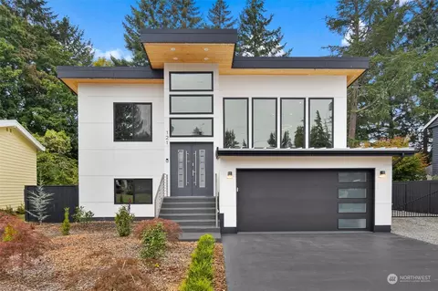 121 145th Ave NE, Bellevue, WA 98007