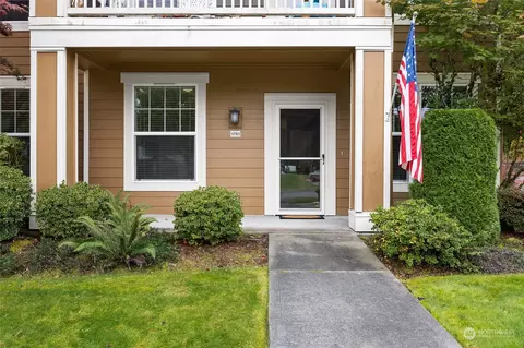 1781 Mcneil Cir #B-4, Dupont, WA 98327