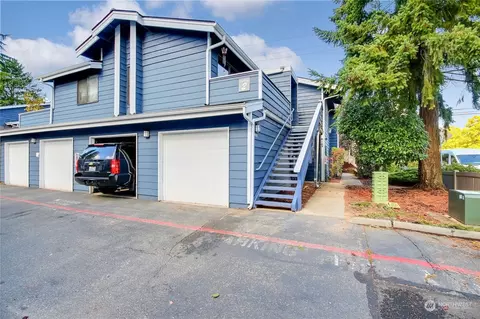 8408 18th Ave W #2-101, Everett, WA 98204