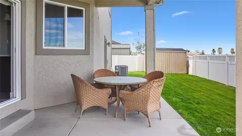 1745 E Madera St, Othello, WA 99344 photo 34