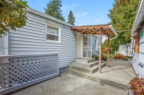 9005 Corbin Dr, Everett, WA 98204 photo 37