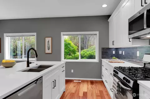 21224 11th Dr SE, Bothell, WA 98021 photo 6