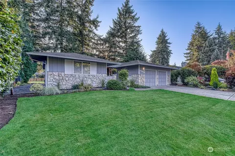 6514 Burning Tree Ln, Tacoma, WA 98406