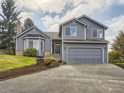 7014 67th St NE, Marysville, WA 98270