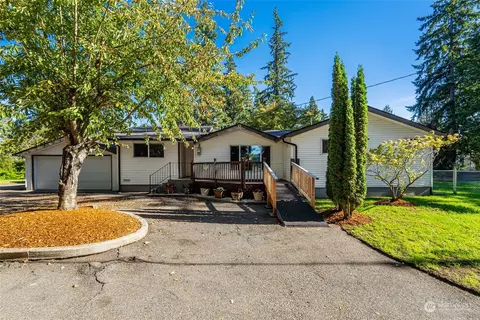 5112 Erlands Point Rd NW, Bremerton, WA 98312