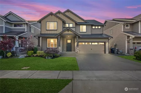 422 Riley Ct E, Enumclaw, WA 98022