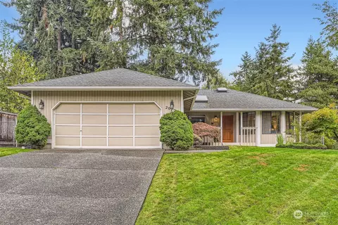 20721 25th Ave W, Lynnwood, WA 98036