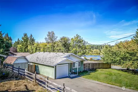 2980 Whisper Dr NW, Bremerton, WA 98312