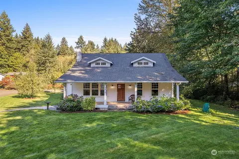 5416 Johnson Point Rd NE, Olympia, WA 98516