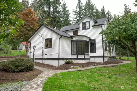 35022 SE Fall City Snoqualmie Rd, Fall City, WA 98024