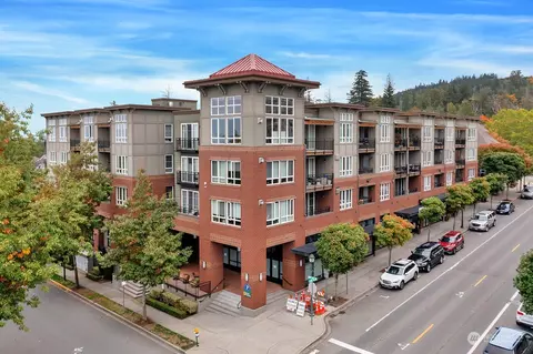 1882 25th Ave NE #N103, Issaquah, WA 98029