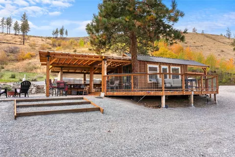 83 Danzel Rd, Methow, WA 98834 photo 3