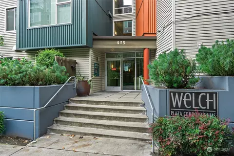 425 23rd Ave S #A408, Seattle, WA 98144