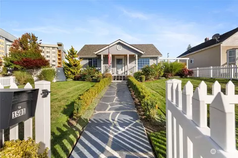 1501 Baker Ave, Everett, WA 98201