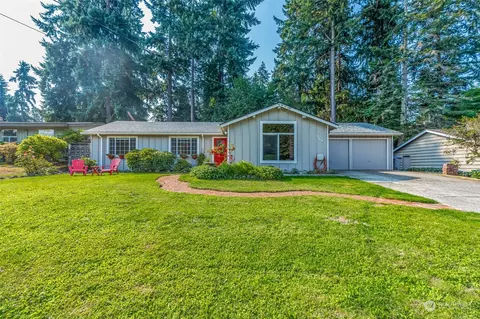 12649 NE 7th St, Bellevue, WA 98005