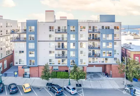 2818 Grand Ave #B206, Everett, WA 98201