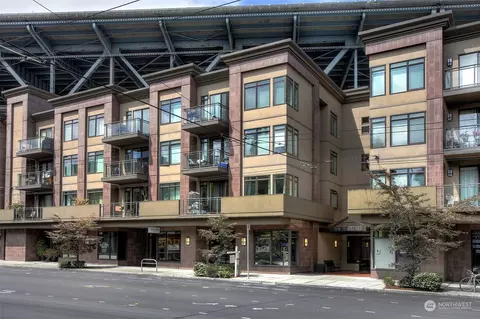 3217 Eastlake Ave E #301, Seattle, WA 98102