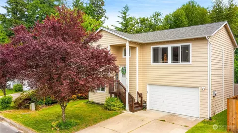 1318 SE Casandra Loop, Port Orchard, WA 98366