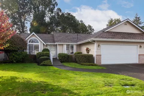 16 Lakewood Oaks Dr SW, Lakewood, WA 98499