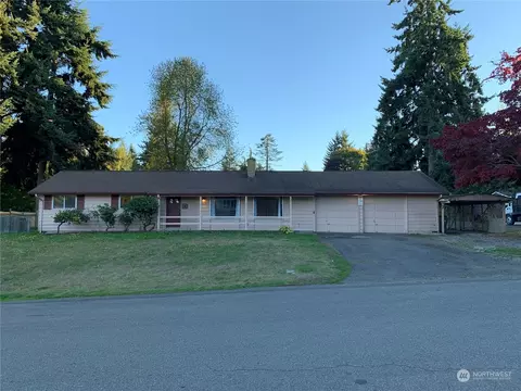 305 S 297th St, Federal Way, WA 98003