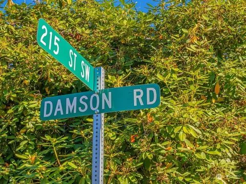 21425 Damson Rd, Bothell, WA 98021 photo 25