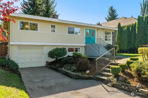 11839 NE 74th St, Kirkland, WA 98033