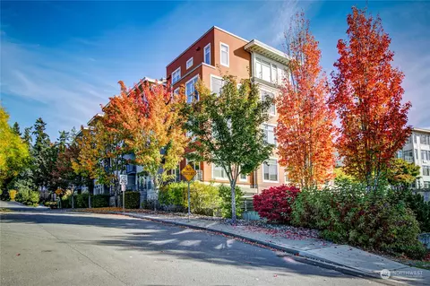 170 Harbor Square Loop NE #A106, Bainbridge Island, WA 98110