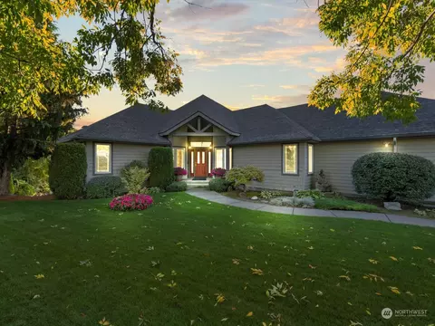 1515 SE Valley View Ter, College Place, WA 99324