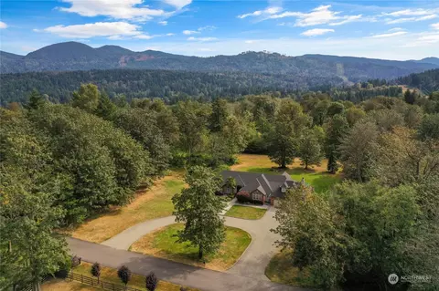 16214 230th Ave SE, Maple Valley, WA 98038