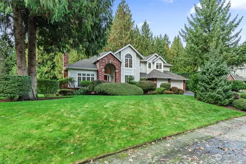 12209 202nd Ave NE, Woodinville, WA 98077